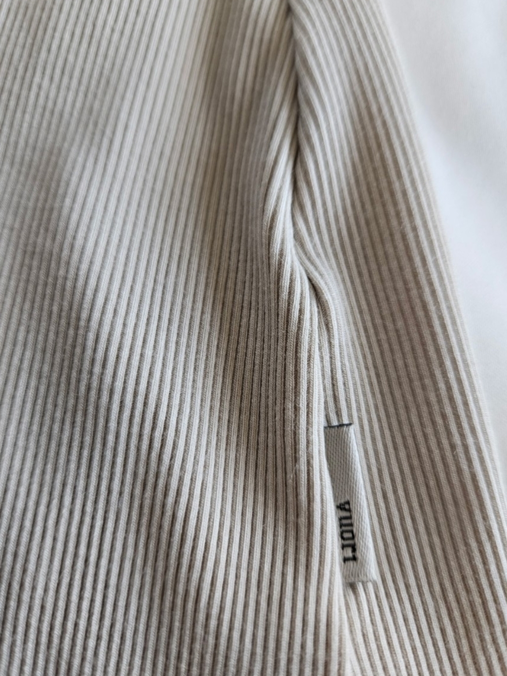 (Bundle)Vuori Short Sleeve Pose Button Up - Picture 5 of 5